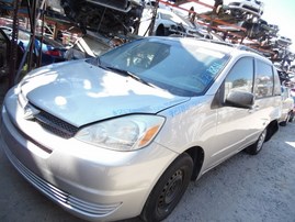 2004 TOYOTA SIENNA LE SILVER 3.3L AT Z17841